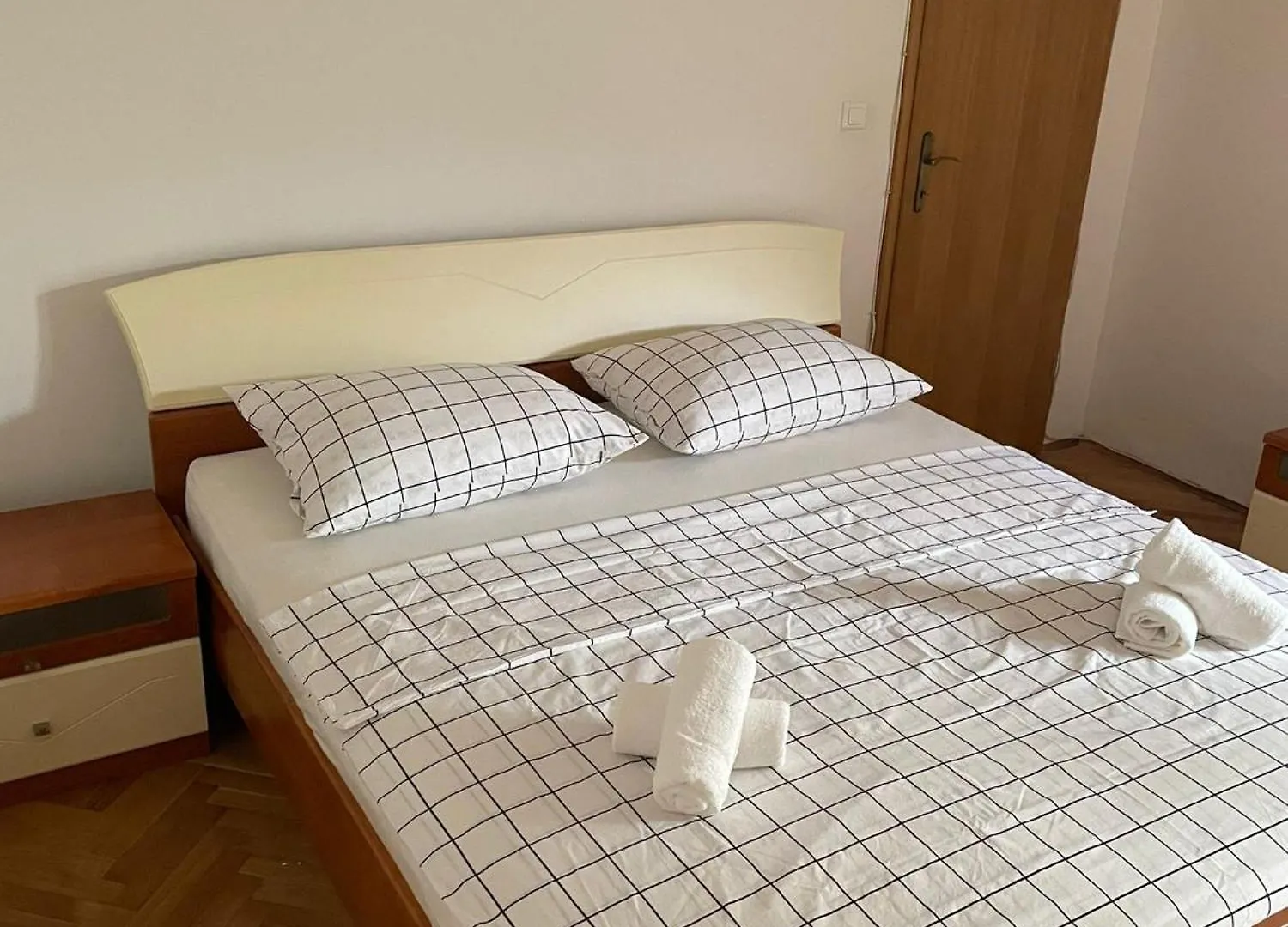 Knez Apartment Split